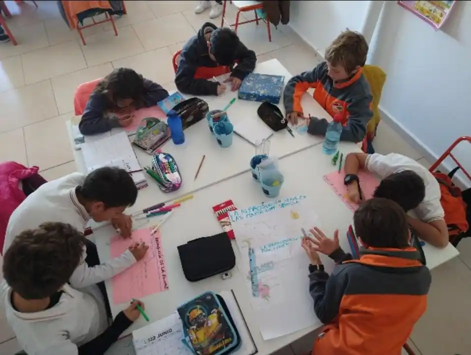 Colegio Aprenderes y Jardín Arlequin - 3