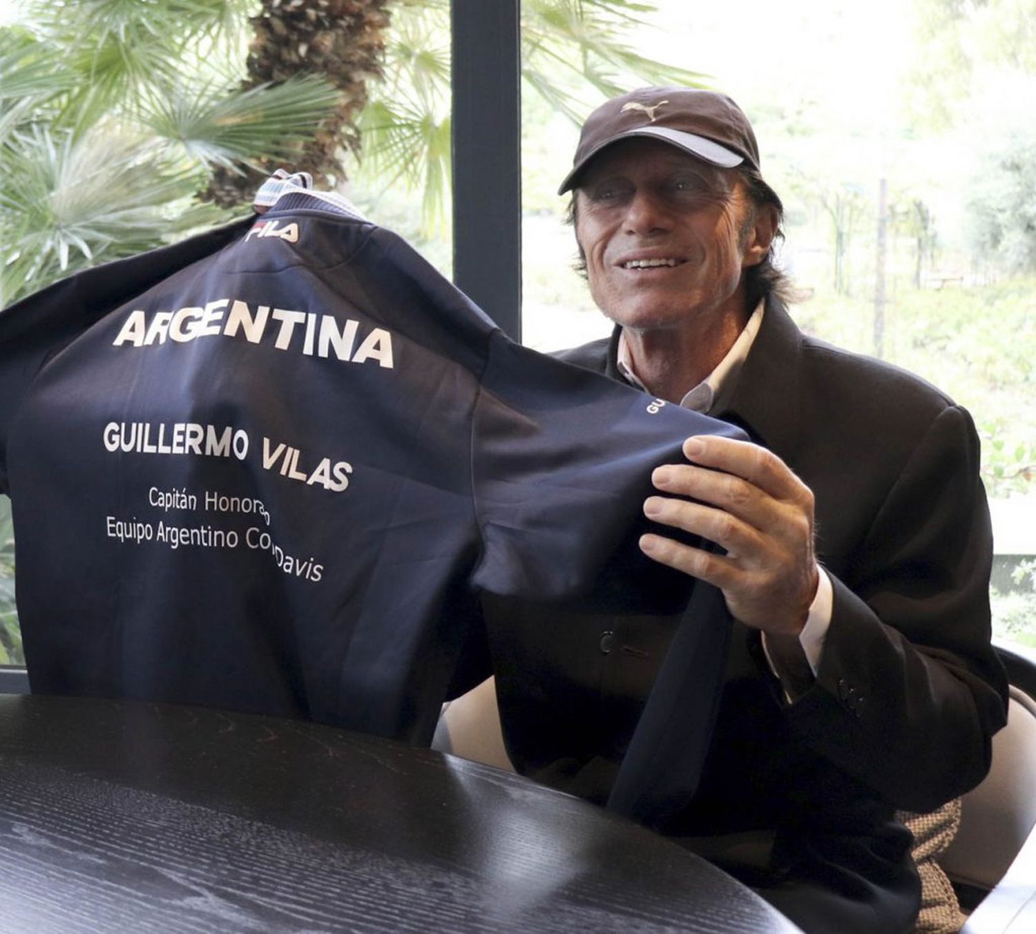 Doble reconocimiento del tenis argentino para Vilas