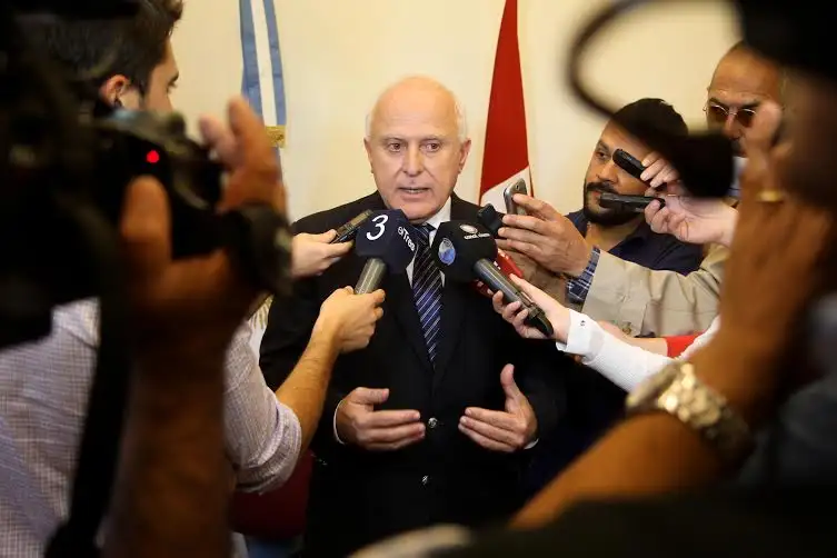 Miguel Lifschitz anunció reuniones con los gremios