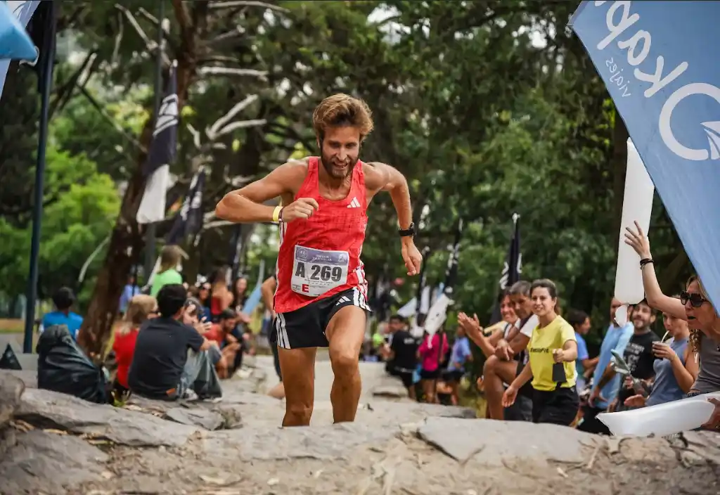 Diego Simón y Fernanda Martínez fueron los grandes protagonistas del Cruce Tandilia 2026
