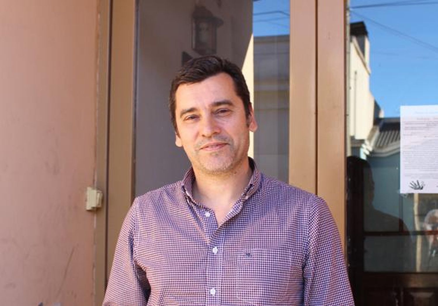 “No sirven los legisladores que van a defender un presidente o un gobernador”