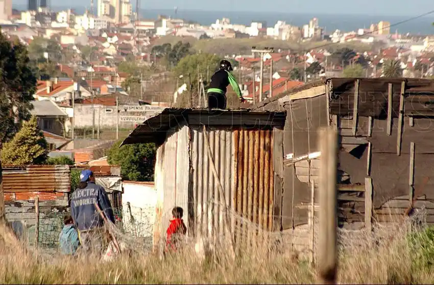Más de 147 mil personas son pobres en Mar del Plata