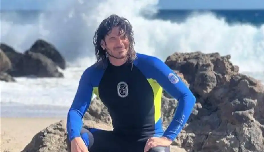 Mario Cimarro se estrena como padre