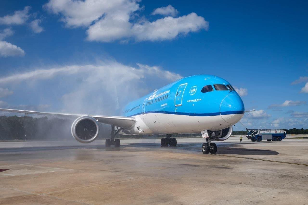 KLM inaugurates flights between Amsterdam and Cancun