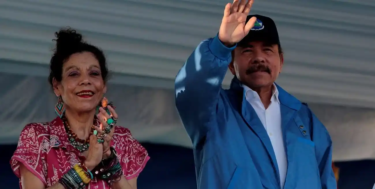 Daniel Ortega y Rosario Murillo en una imagen de archivo de Reuters.