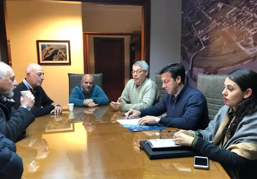 Ceonvenio entre Puerto Quequén y la Universidad de Mar del Plata