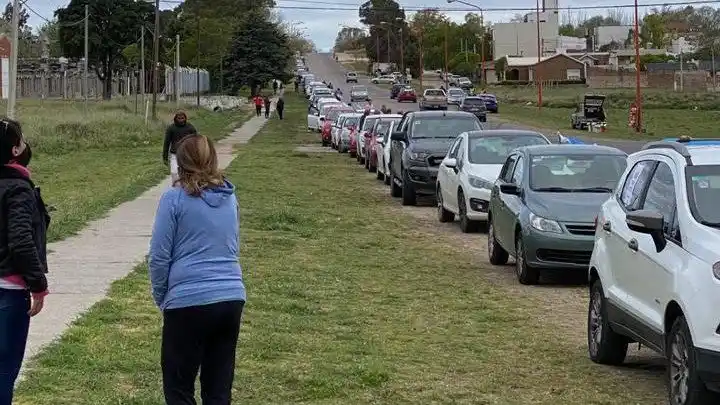 Protesta en Bahía Blanca: Propietarios no residentes reclamaron que los dejen ingresar a Monte Hermoso