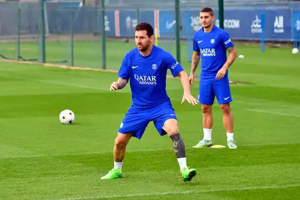 Messi, durante el último entrenamiento del PSG.