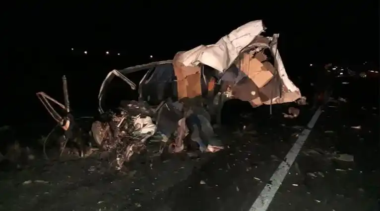 Quiso violar a su suegra y una hora después se mató al chocar contra un camión