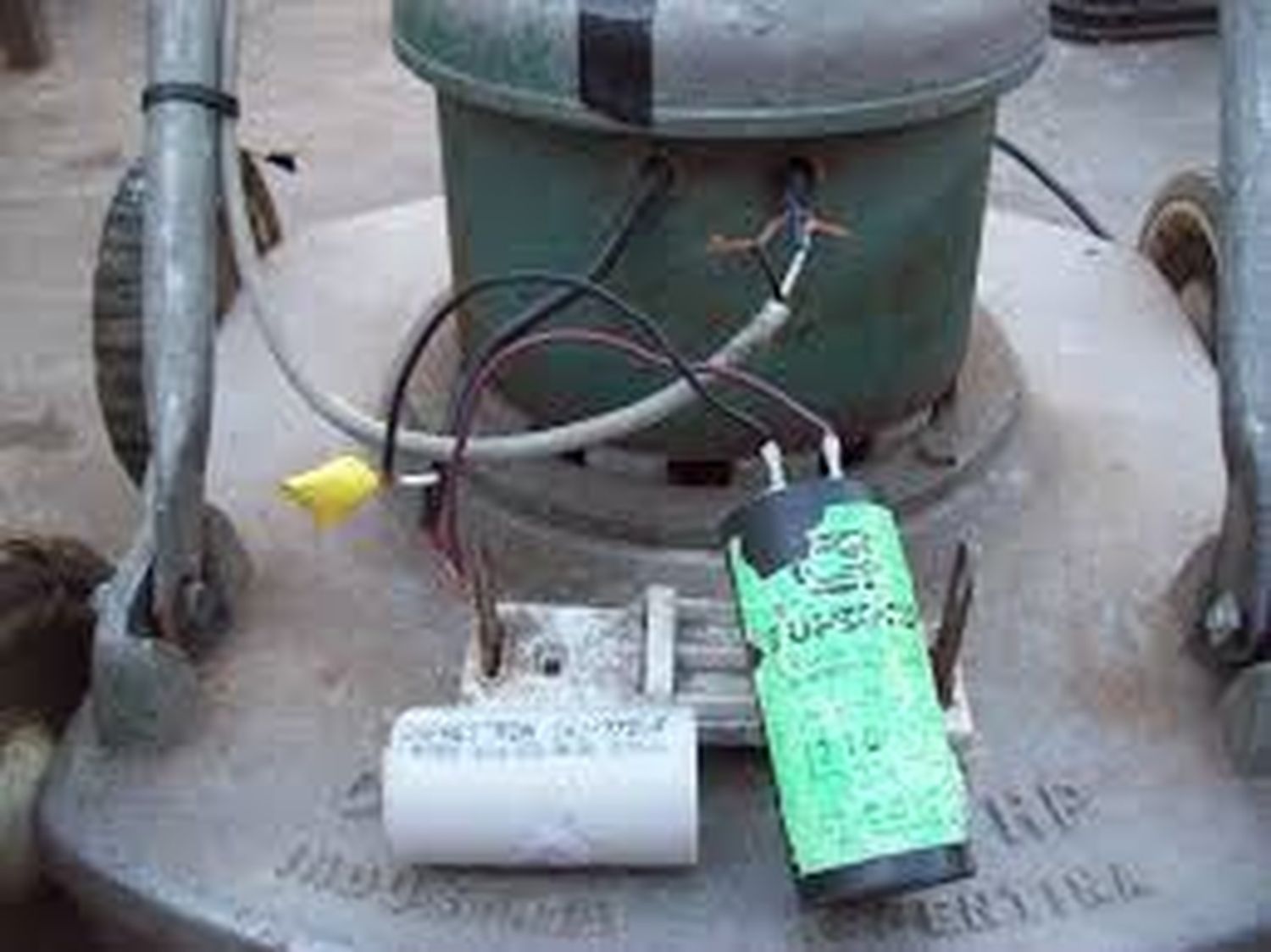 Capacitor