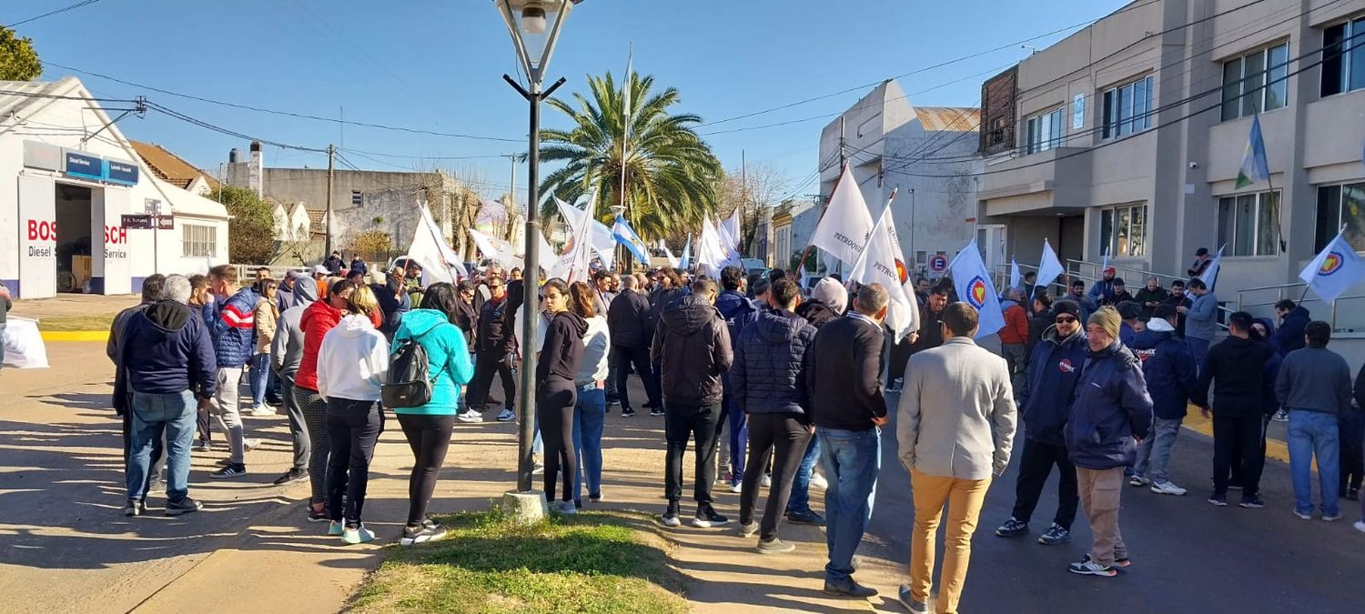 El Sindicato de Petroquímicos realizó protestas por las medidas de “Fademi”