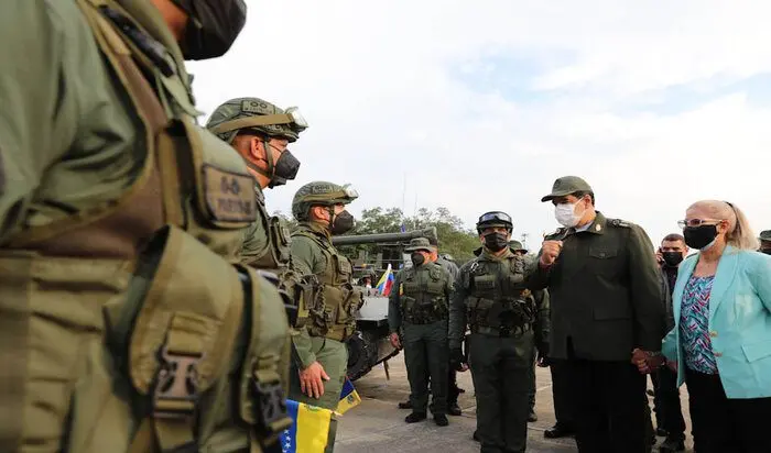 ¿EL MISMO MUSIÚ CON DIFERENTE CACHIMBO? Nicolás Maduro le declara la guerra a los TANCOL financiados desde Colombia