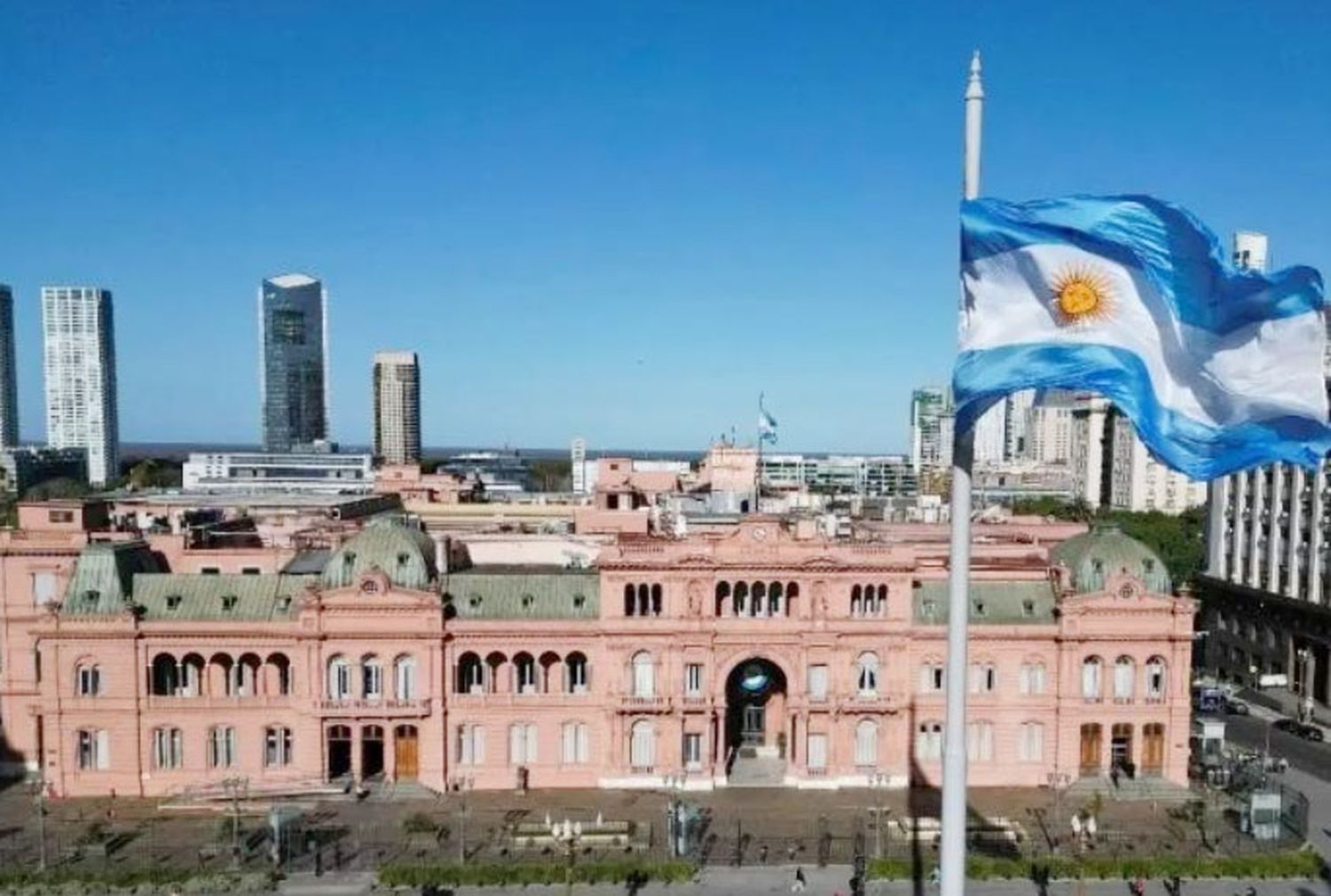 El presidente del Episcopado reza para que Dios ilumine a las autoridades electas