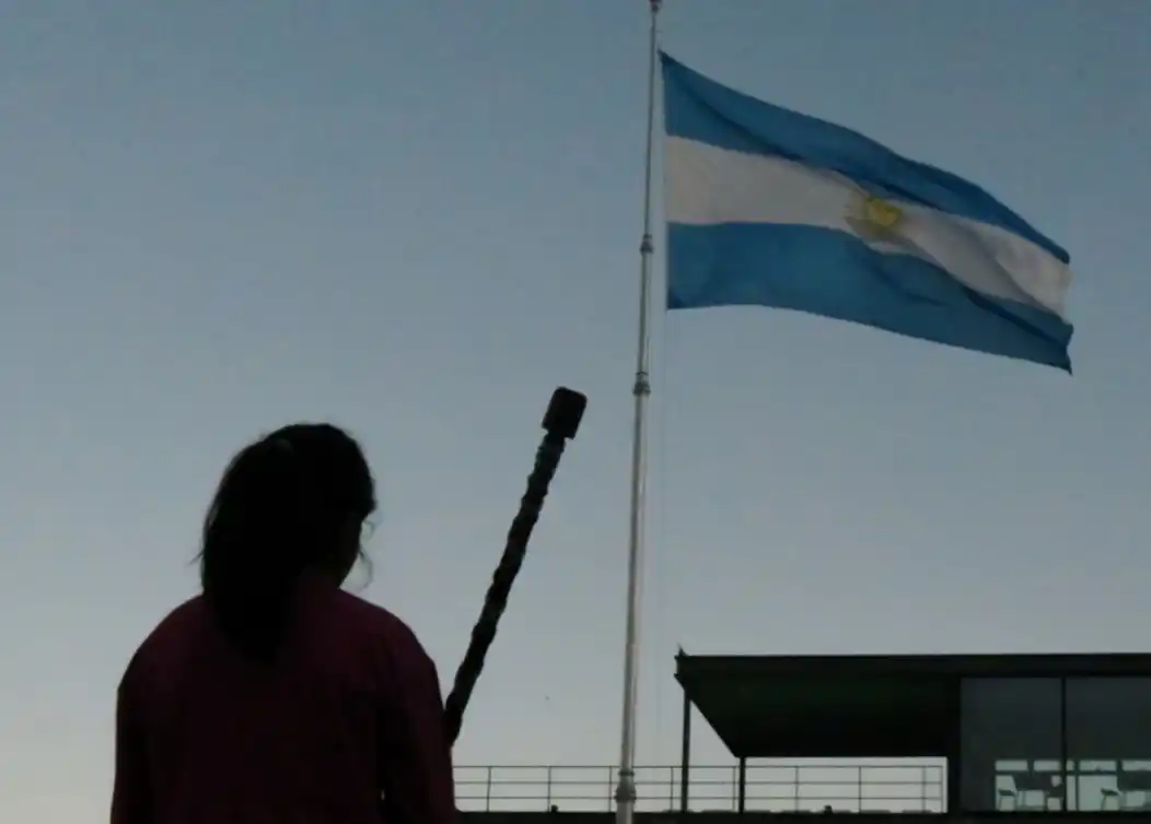 banda lisa escuela Normal