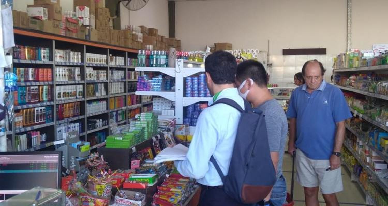 Coronavirus: El gobierno local salió a controlar los precios con sus inspectores