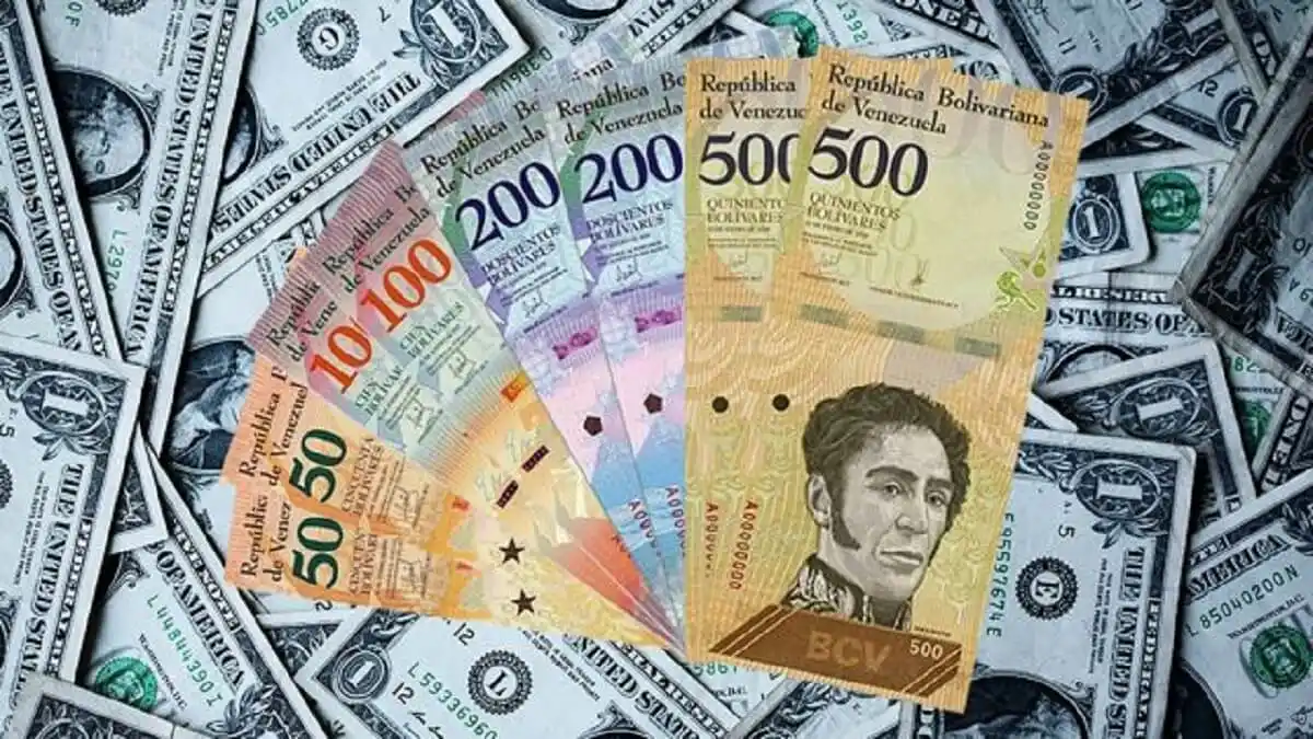 ¡EN CLAVES! Por estas razones los venezolanos prefieren pagar en bolívares