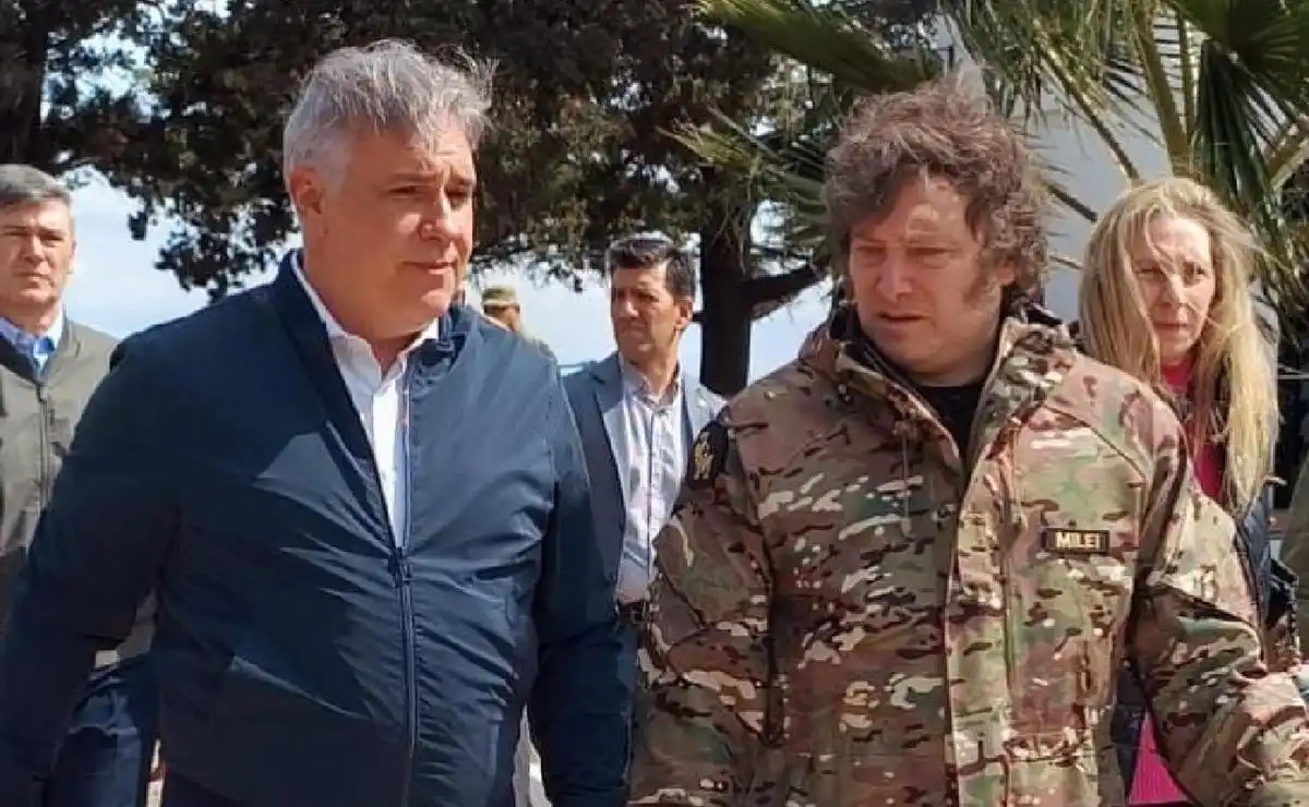 El Gobernador LLaryora recibió al Presidente y comitiva.