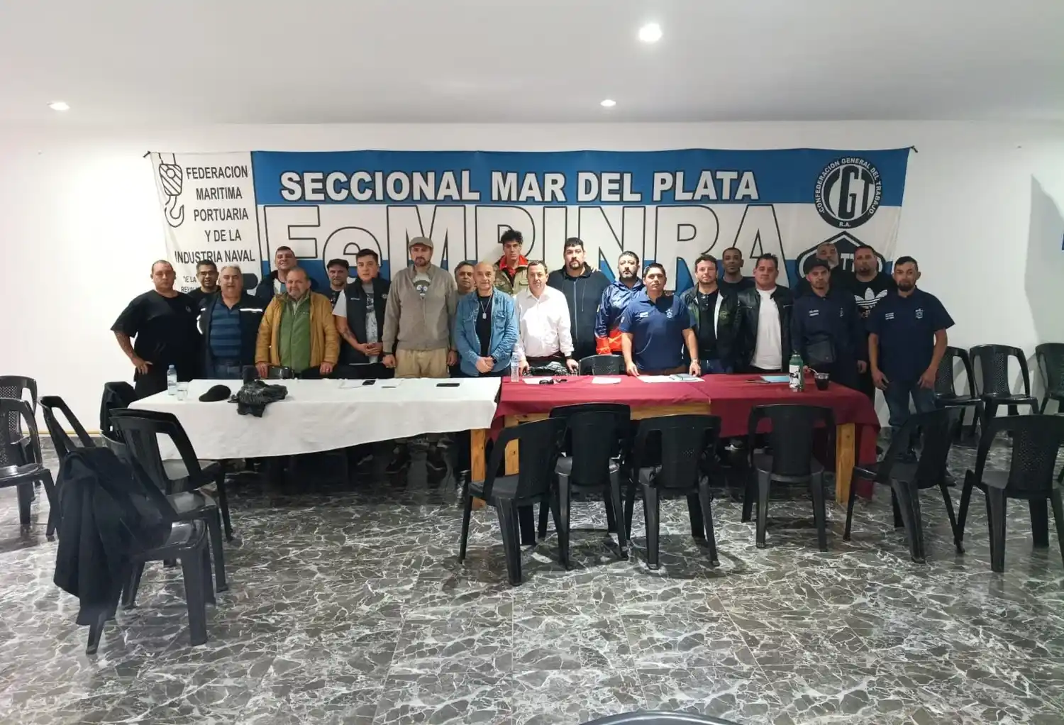 Los sectores se reunieron en la sede de la Federación Marítima y Portuaria de la República Argentina.