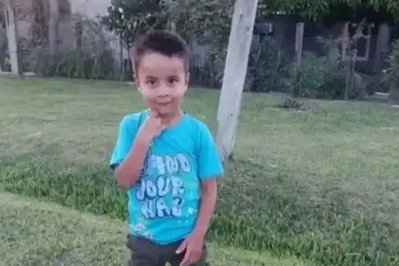 Desesperada búsqueda de Loan: encontraron una media con sangre e investigan si pertenece al menor