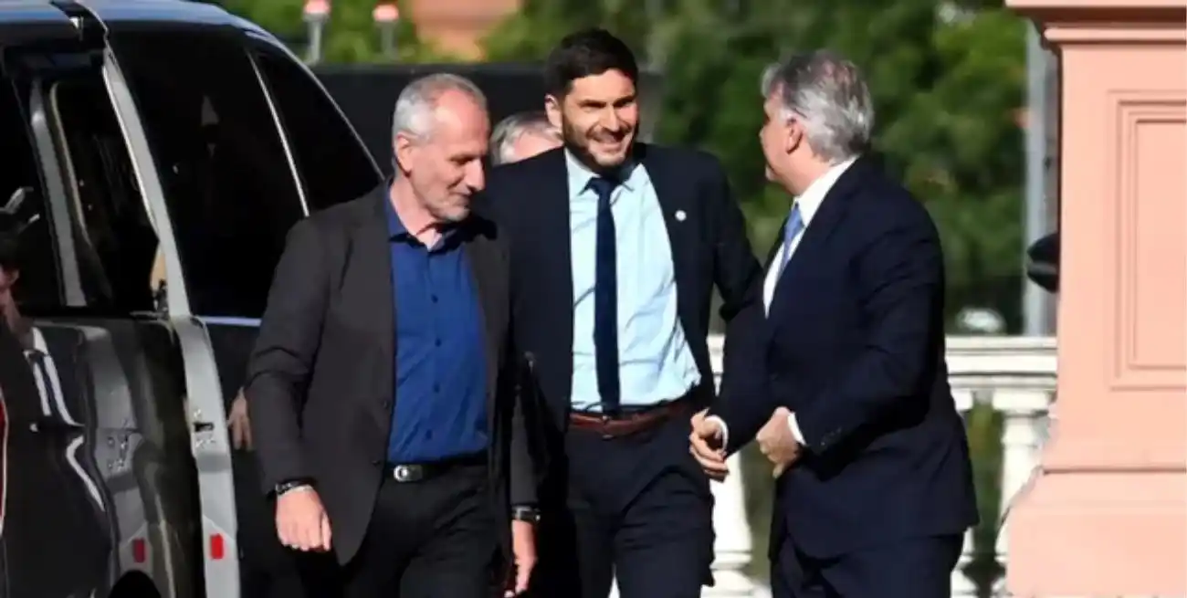 Pullaro: "Fue una buena reunión"