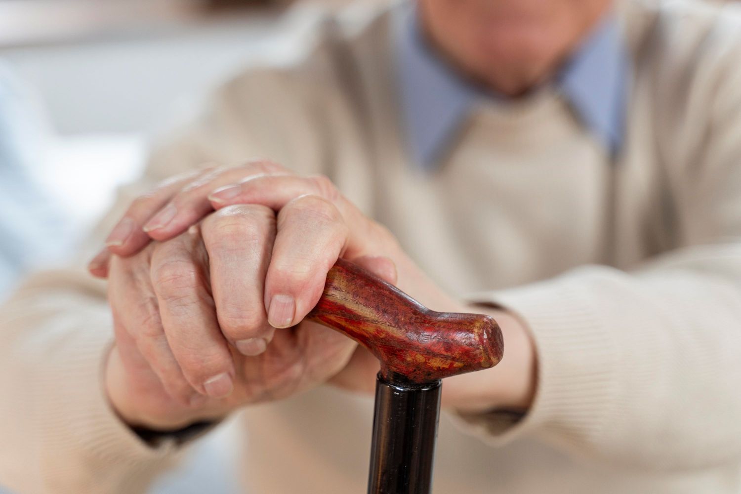 Residían cinco adultos mayores en el geriátrico.