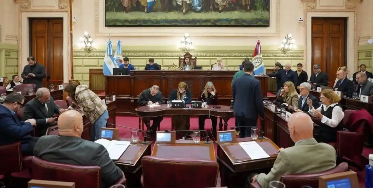 La Cámara de Diputadas y Diputados de la provincia de Santa Fe este jueves. Crédito: Gentileza HCDN