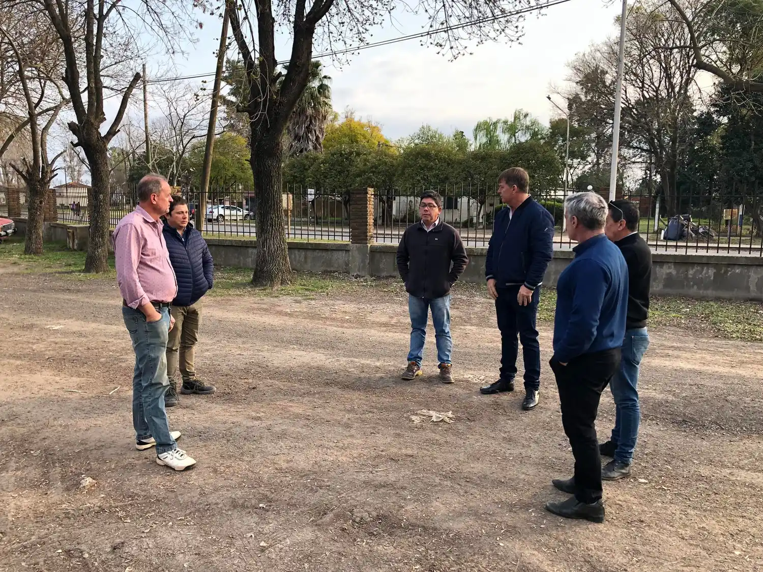 Proyectan mejoras en varios espacios del San Blas