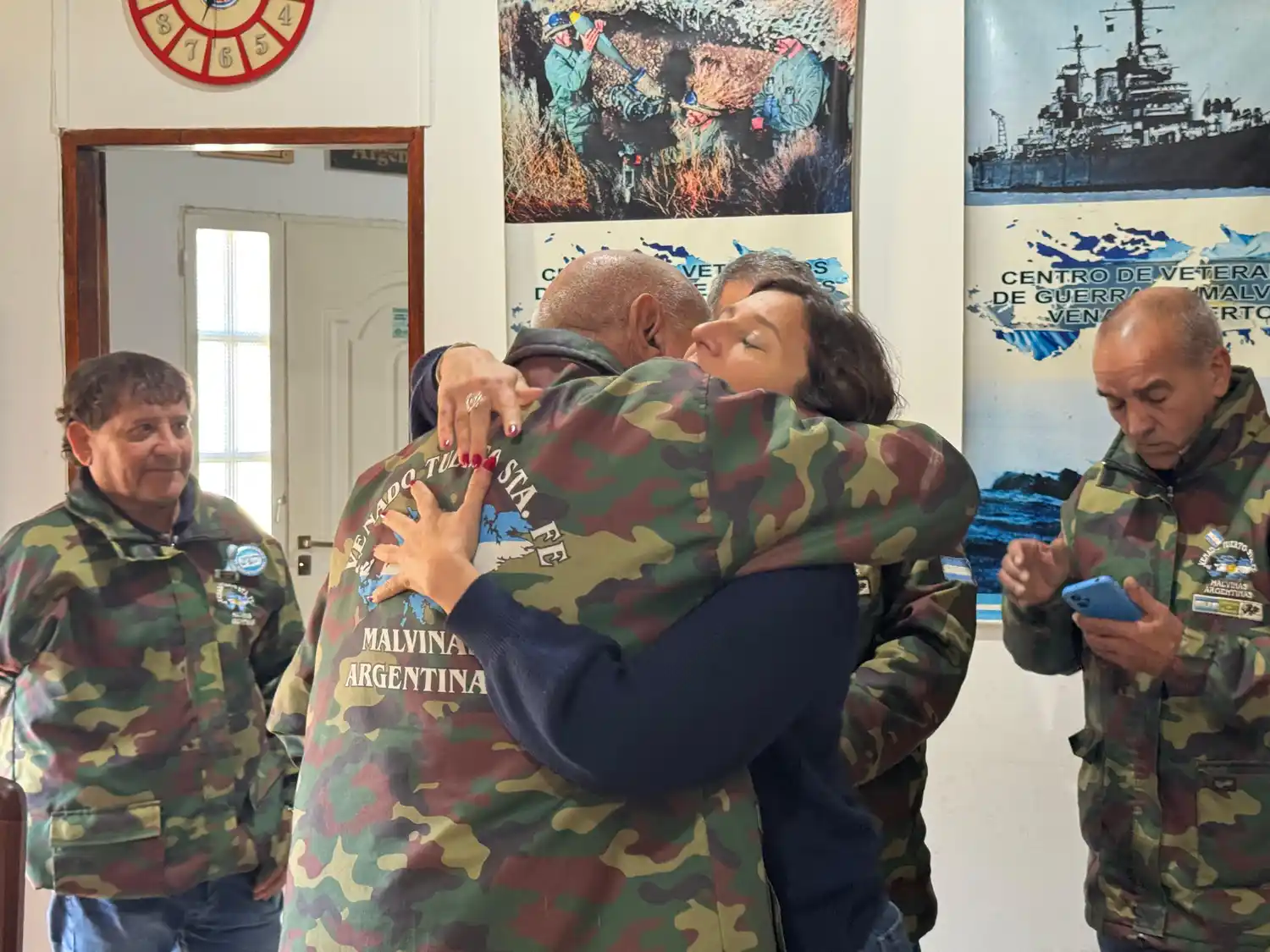 Di Gregorio y ex combatientes