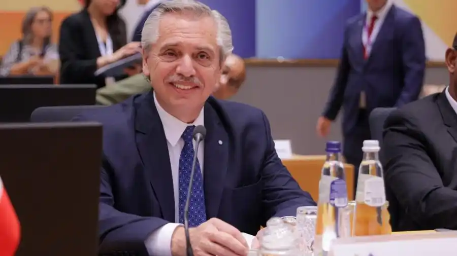 El oficialismo ya no habla de una elección de tercios: Alberto Fernández descartó un triunfo de Milei