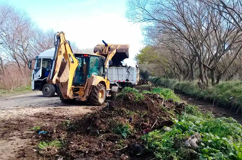 OSSE mejora el escurrimiento de zanjones en Parque Hermoso