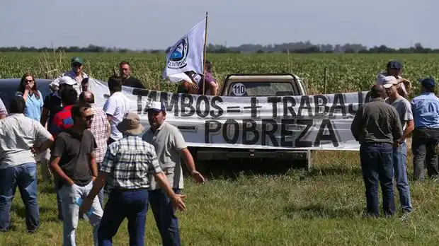 “La lechería argentina necesita una refundación del conjunto de la cadena láctea”