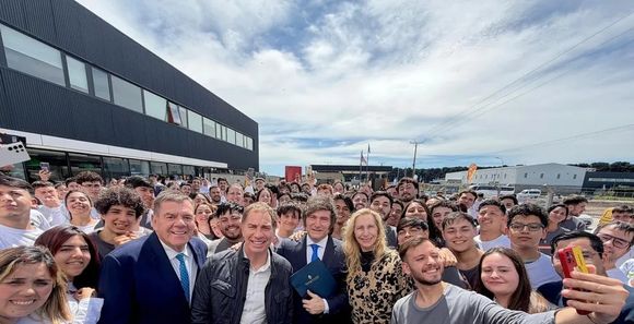 Milei suspendió su participación en el acto de Ezeiza y no hará más campaña en Buenos Aires: Encabeza Santilli