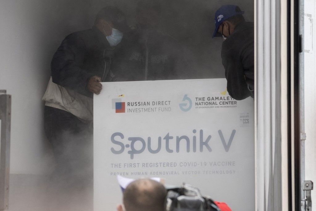 Sputnik V: alertan sobre fallas de distribución, almacenaje y traslado de vacunas