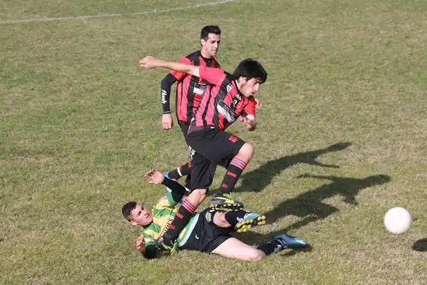 Central Entrerriano rescató un punto sobre el cierre del partido