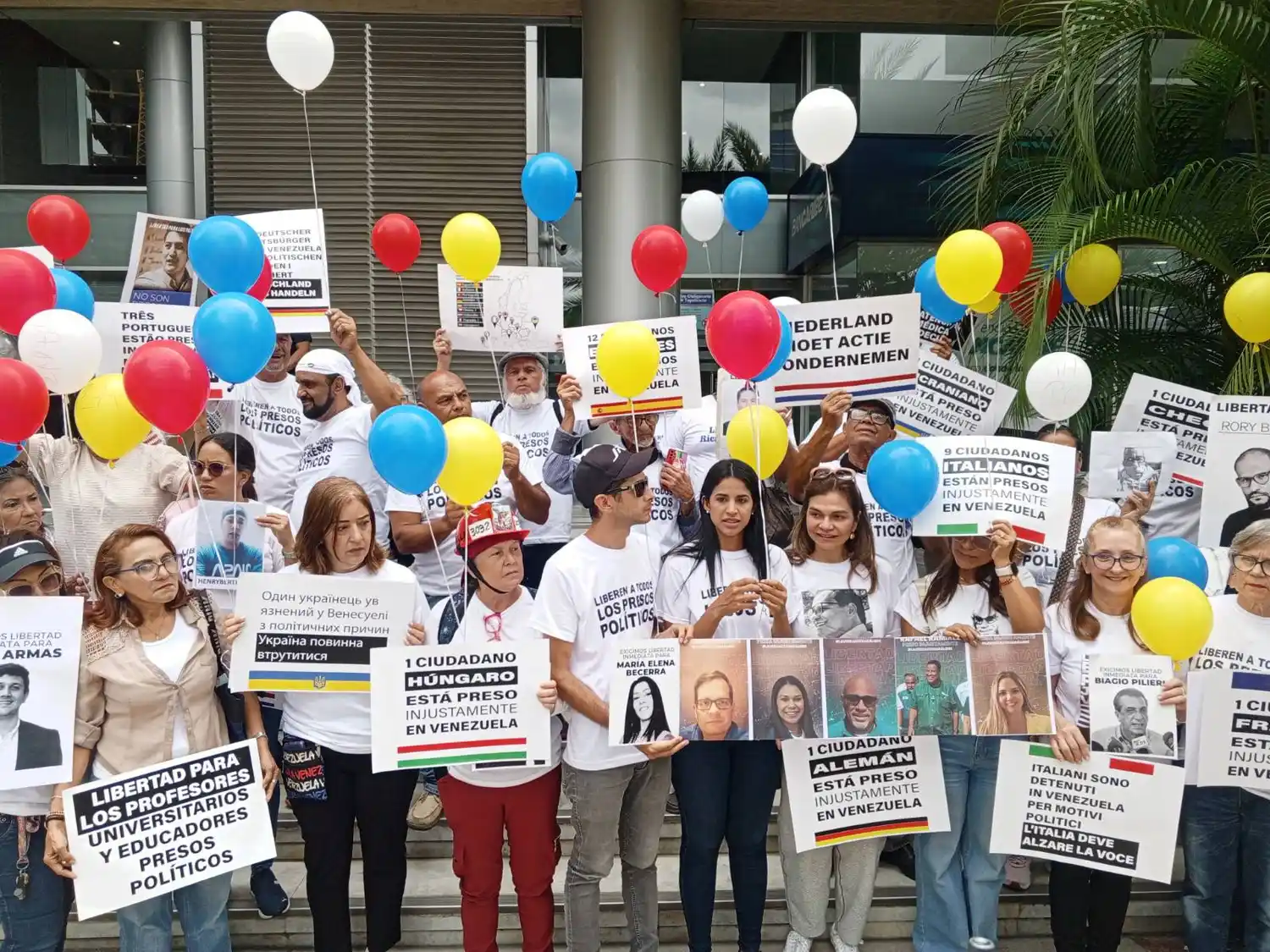 «No vamos a callar nuestras voces»: familiares de presos políticos piden intervención de la UE