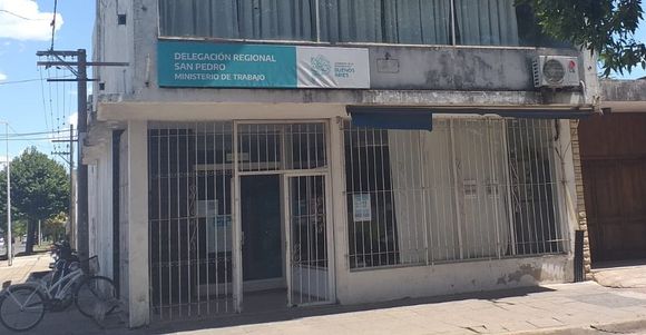 84 viviendas: trabajador despedido espera una respuesta de la Secretaría de Trabajo