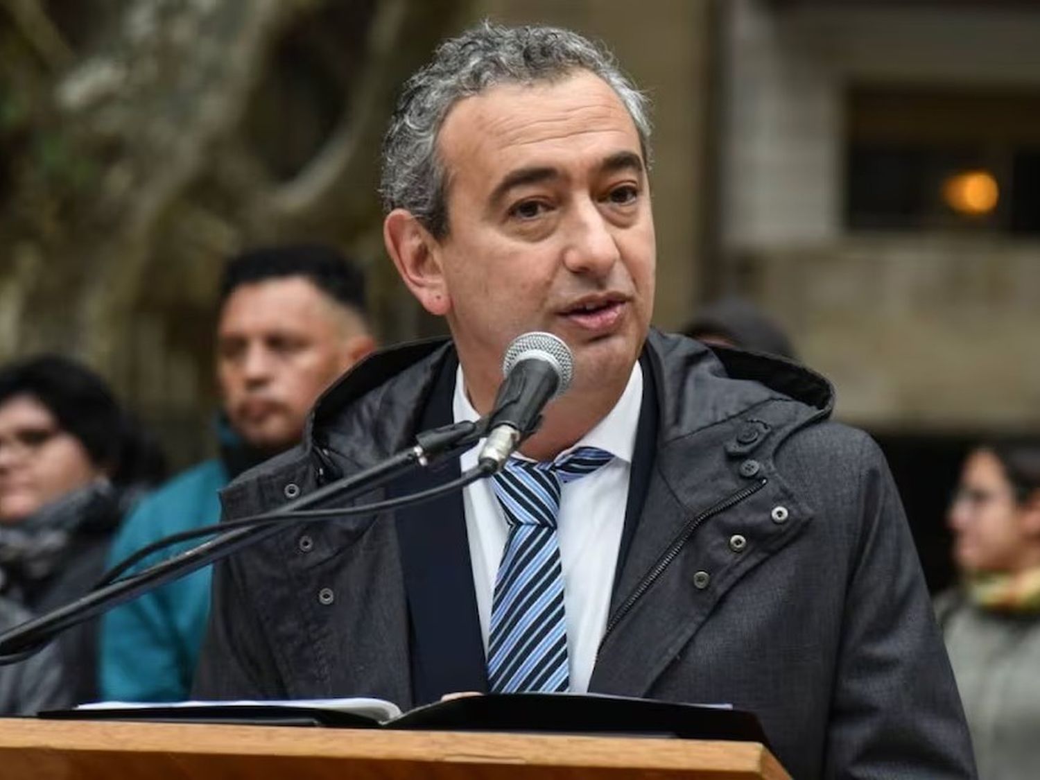 El intendente de Rosario presentó pruebas contra los dueños de HBL