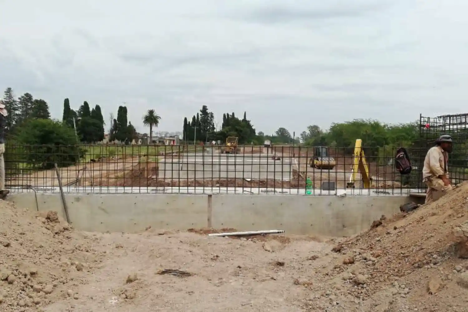La construcción del puente sobre el arroyo García ya cuenta con un 43% de avance