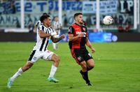 La potencia de Juan García le dio el triunfo a Newell's