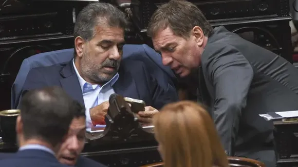 Uno por uno: cómo votaron los diputados por la Provincia el rechazo a los vetos de las leyes Garrahan y Universidades