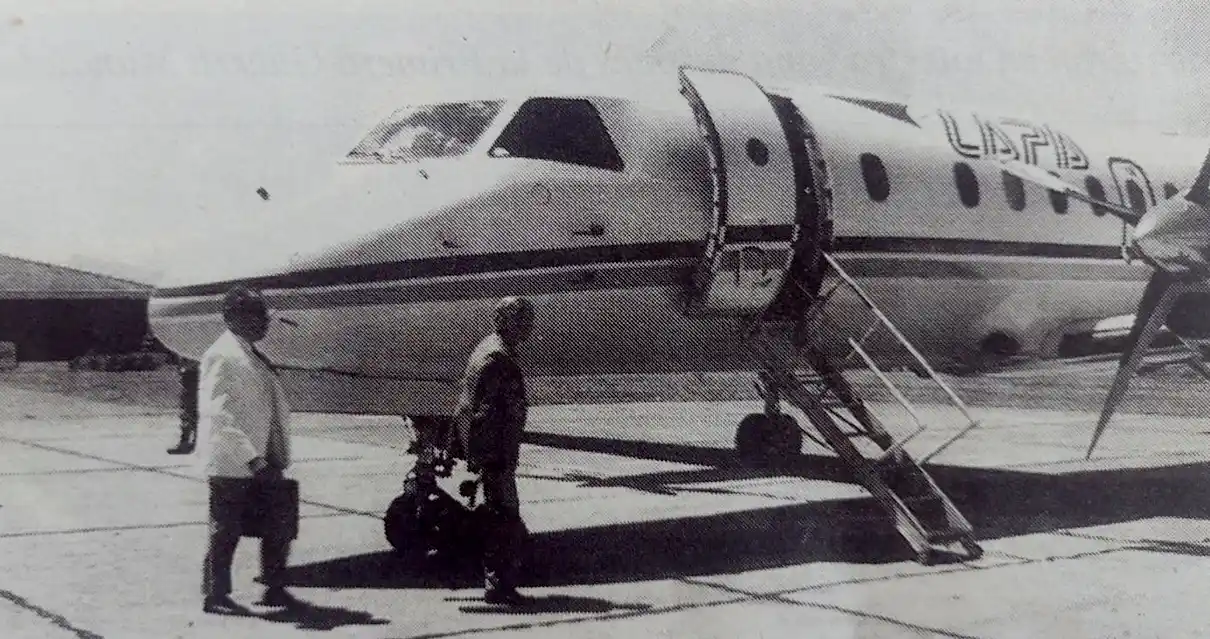 En 1958. Operó la primera línea aérea en Necochea