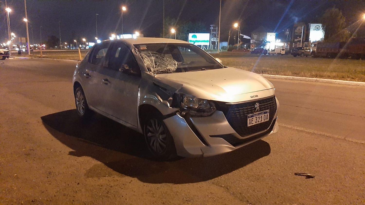 El Peugeot 208 involucrado en el accidente fatal.