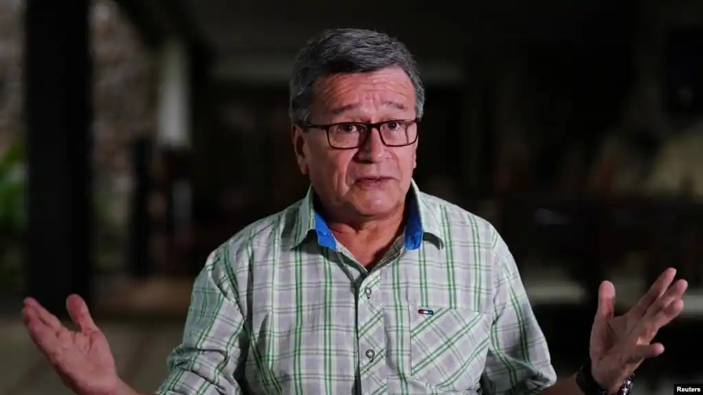 Guerrilla colombiana del ELN a favor de cese al fuego bilateral si se reanudan conversaciones de paz