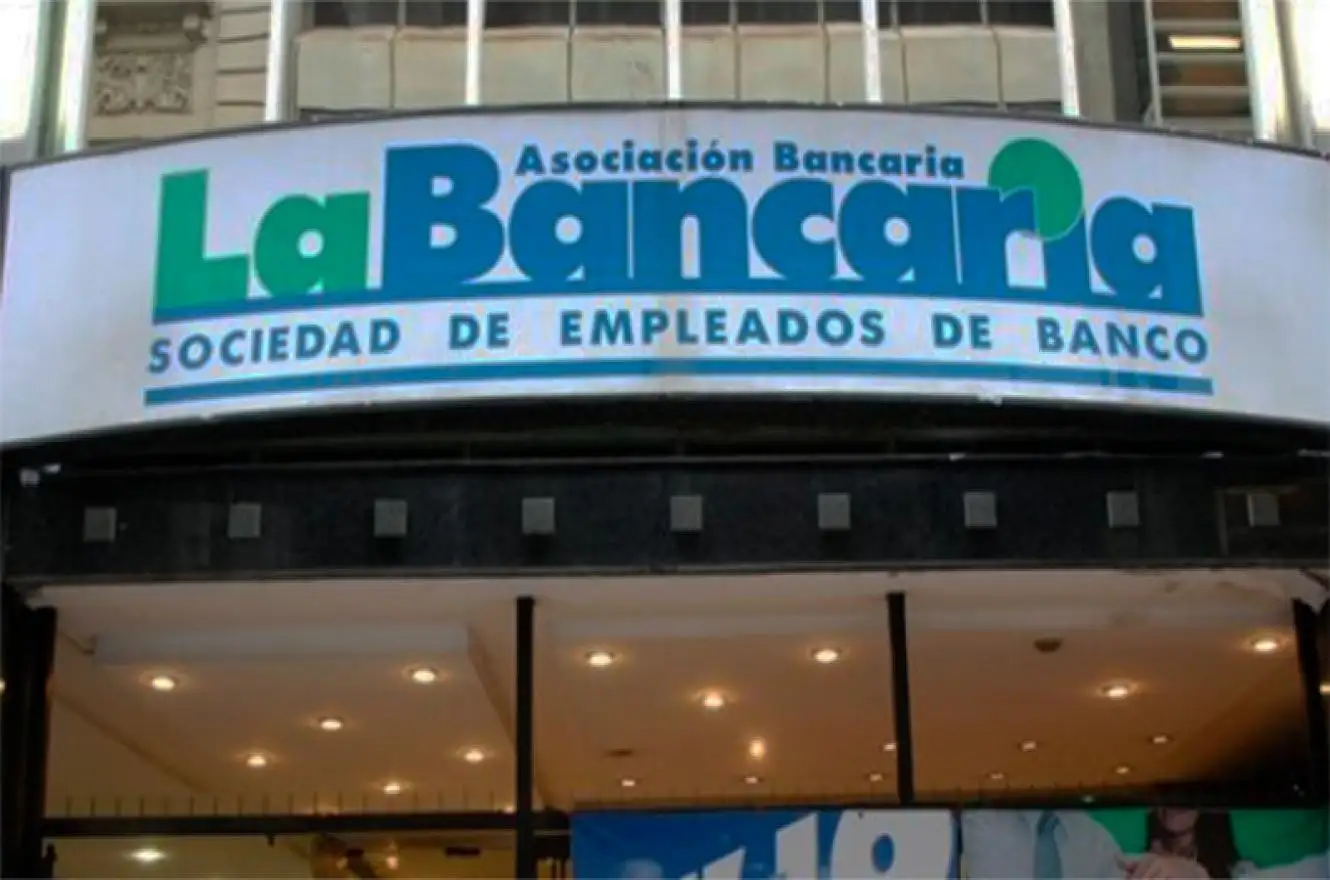 La Bancaria declaró alerta y movilización por “insuficiente propuesta paritaria”