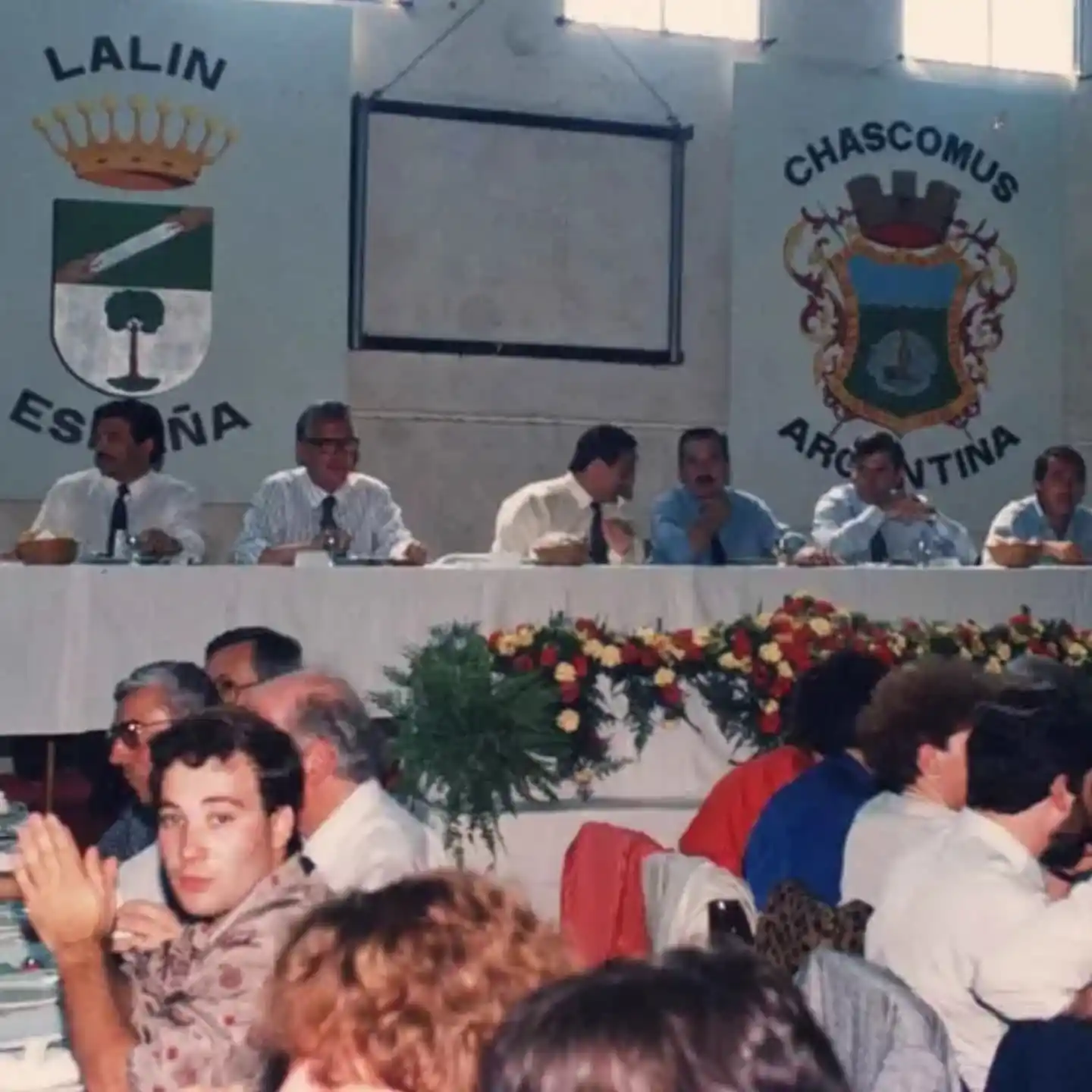 Chascomús y Lalín celebran 38 años de hermanamiento con un acto en la Plazoleta de los Españoles