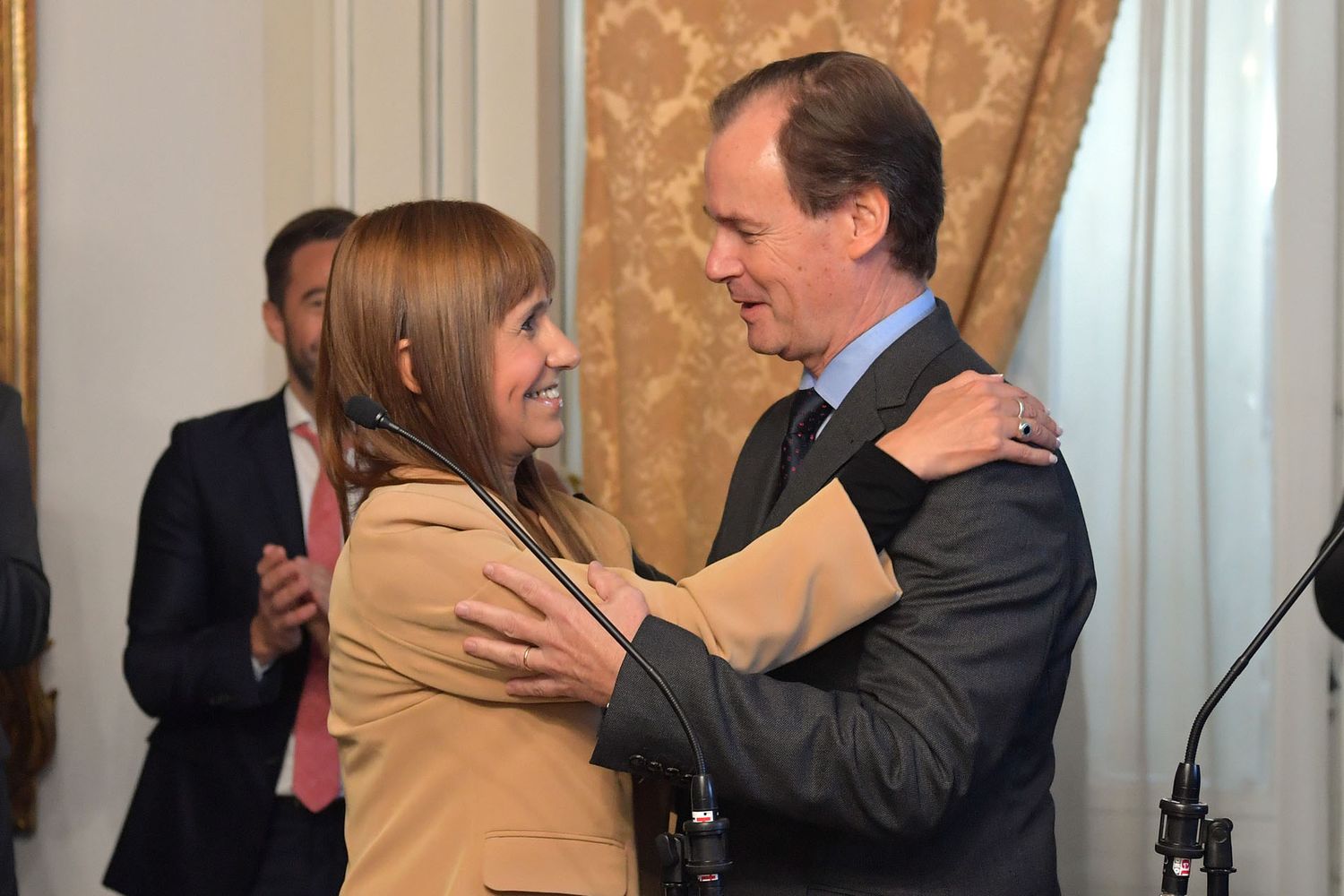 La ministra de Salud de la provincia pidió “a los gremios estatales que sean férreos representantes en la defensa de los trabajadores, pero que sean respetuosos de las organizaciones y de quienes la conducen”