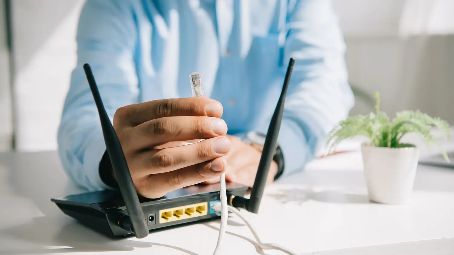 ¿Tu wifi anda mal? Podría ser culpa del microondas o la heladera