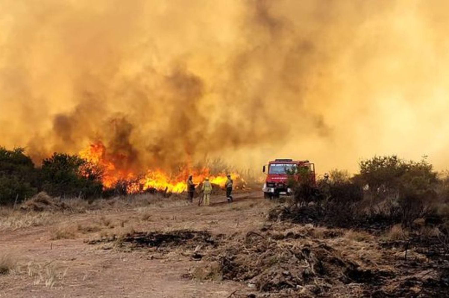 Córdoba: suspendieron el rally por los incendios forestales