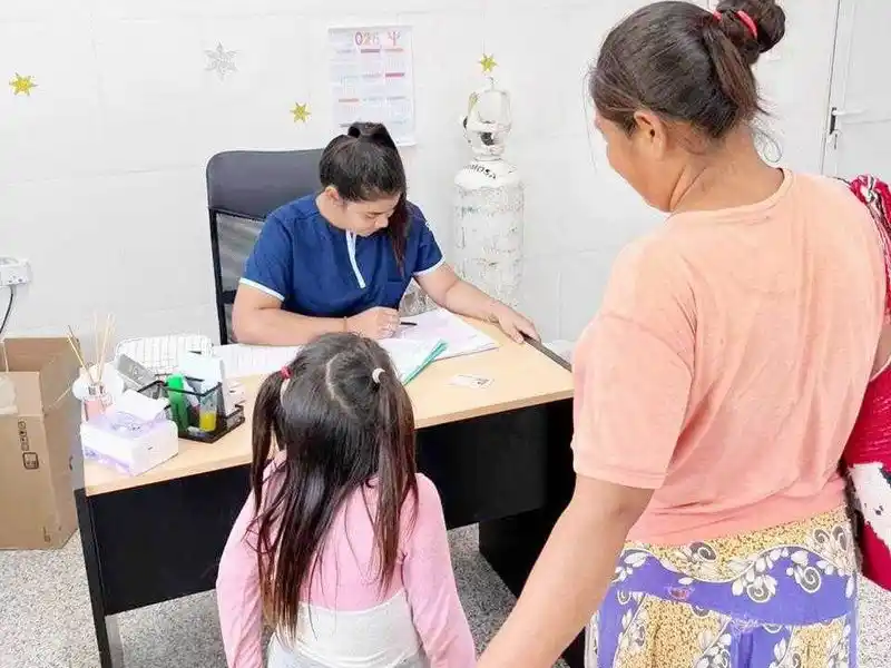 Jornada de vacunación en comunidad originaria