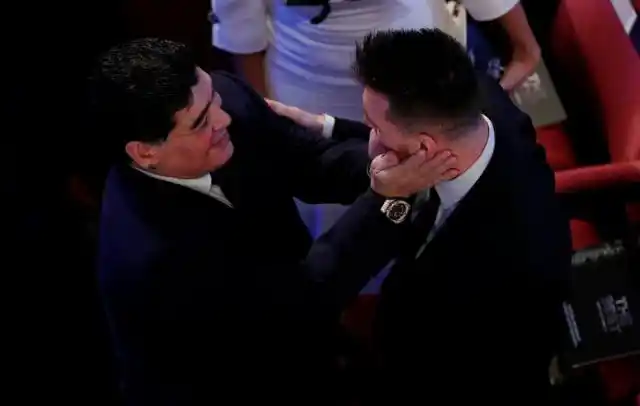 Messi: "Me pone muy contento que Diego haya vuelto, lo disfrutaba mucho"
